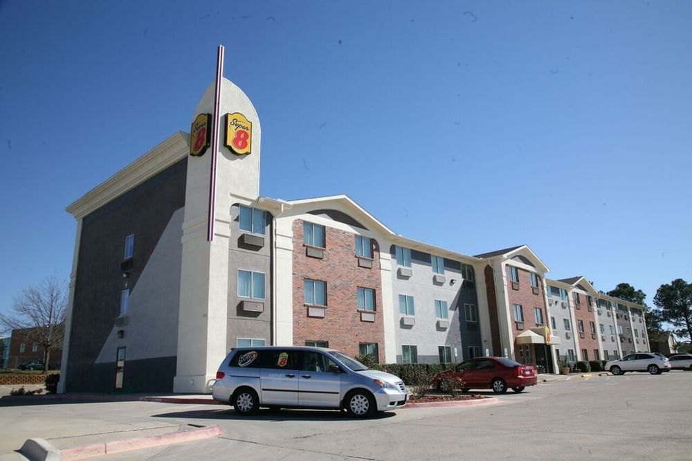Motel Super 8 By Wyndham Bedford Dfw Airport West Exterior foto